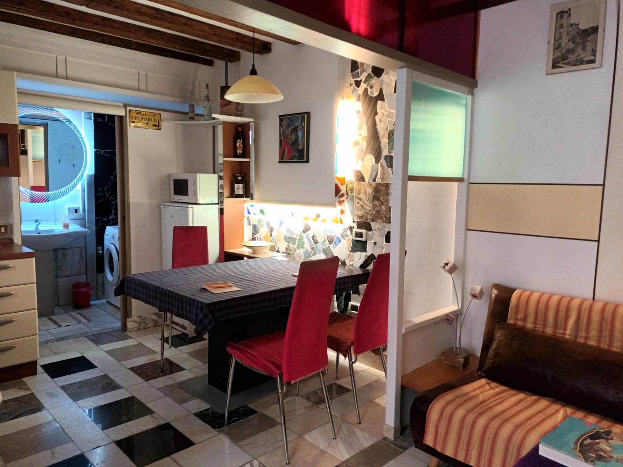 Tiepolo'S Apartment Венеция Экстерьер фото